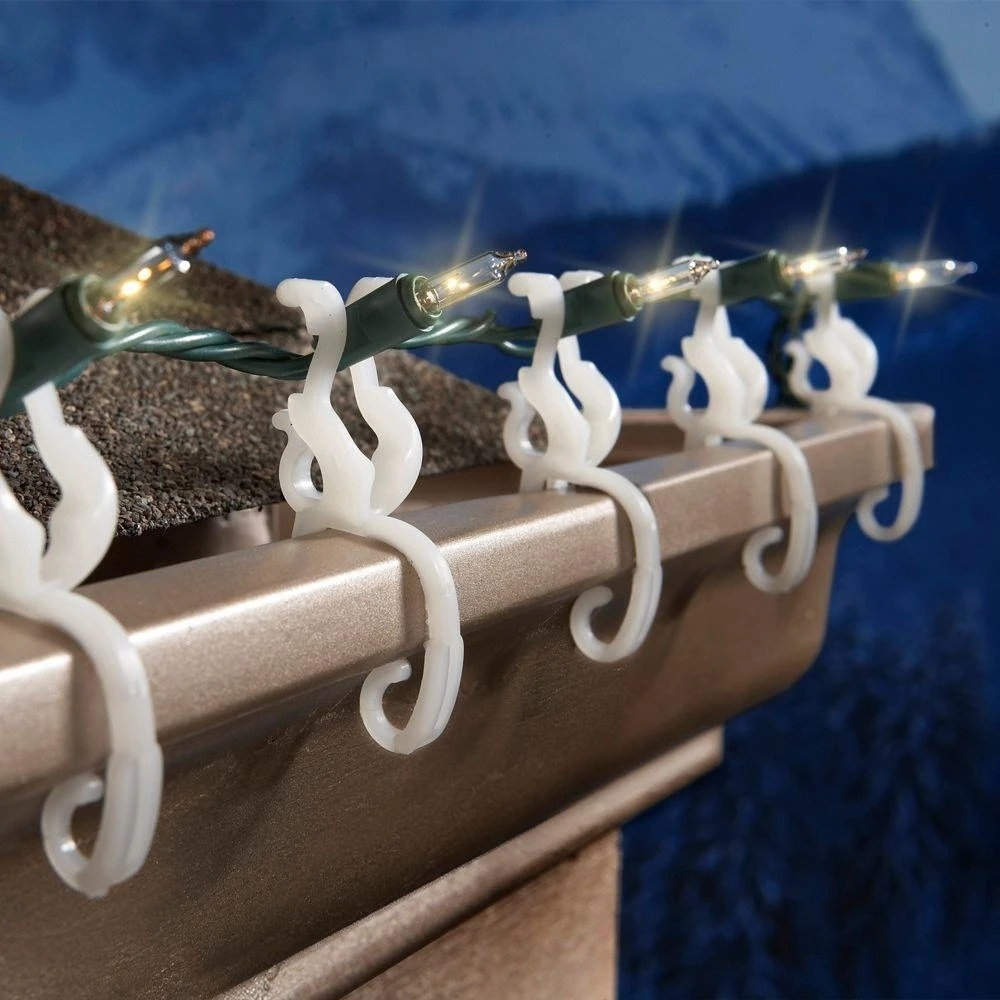 Universal Holiday Decorations Christmas Lights Shingle/Gutter Clipin