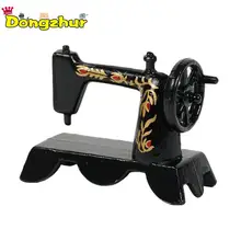 Dongzhur Новая черная мини швейная машина макеты кукольного домика 1:12 аксессуары подходит на стол кукольный домик Миниатюрная игрушка WWP2825