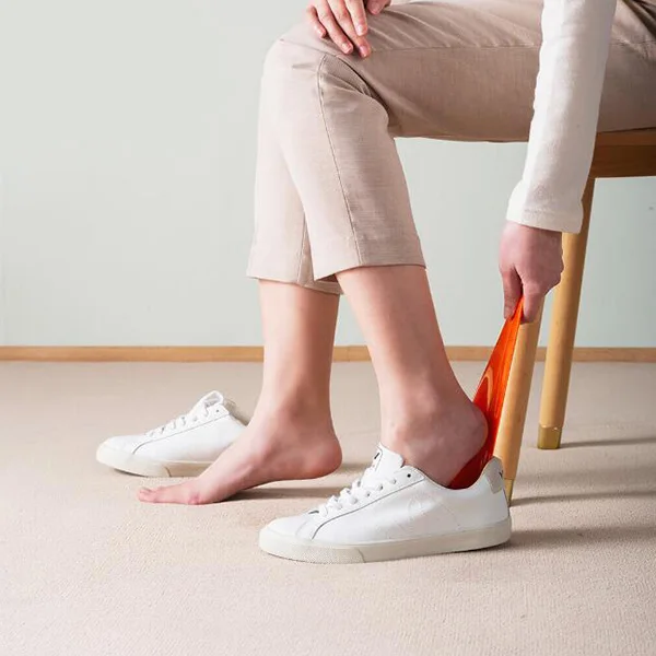 

Lightweight Durable Feather Shoehorn from Xiaomi youpin