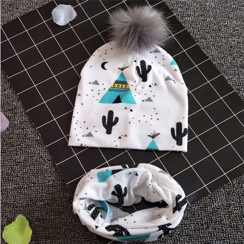 Модная Повседневная Милая шапка с помпоном для новорожденных девочек, зимняя теплая вязаная шапочка с помпоном, комплект шарфа, один размер для детей