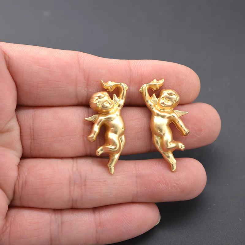 

Golden Little Angel Stud Earrings Baroque Vintage-Inspired Court Pierce Earrings Prayer Jewelry