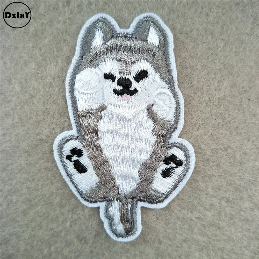 

1 PCS Cartoon Husky Embroidery Patches for Hoodies Needlework Sewing Stripes Clothes Badges Iron on Pride Cute Dog Sticker @N-97