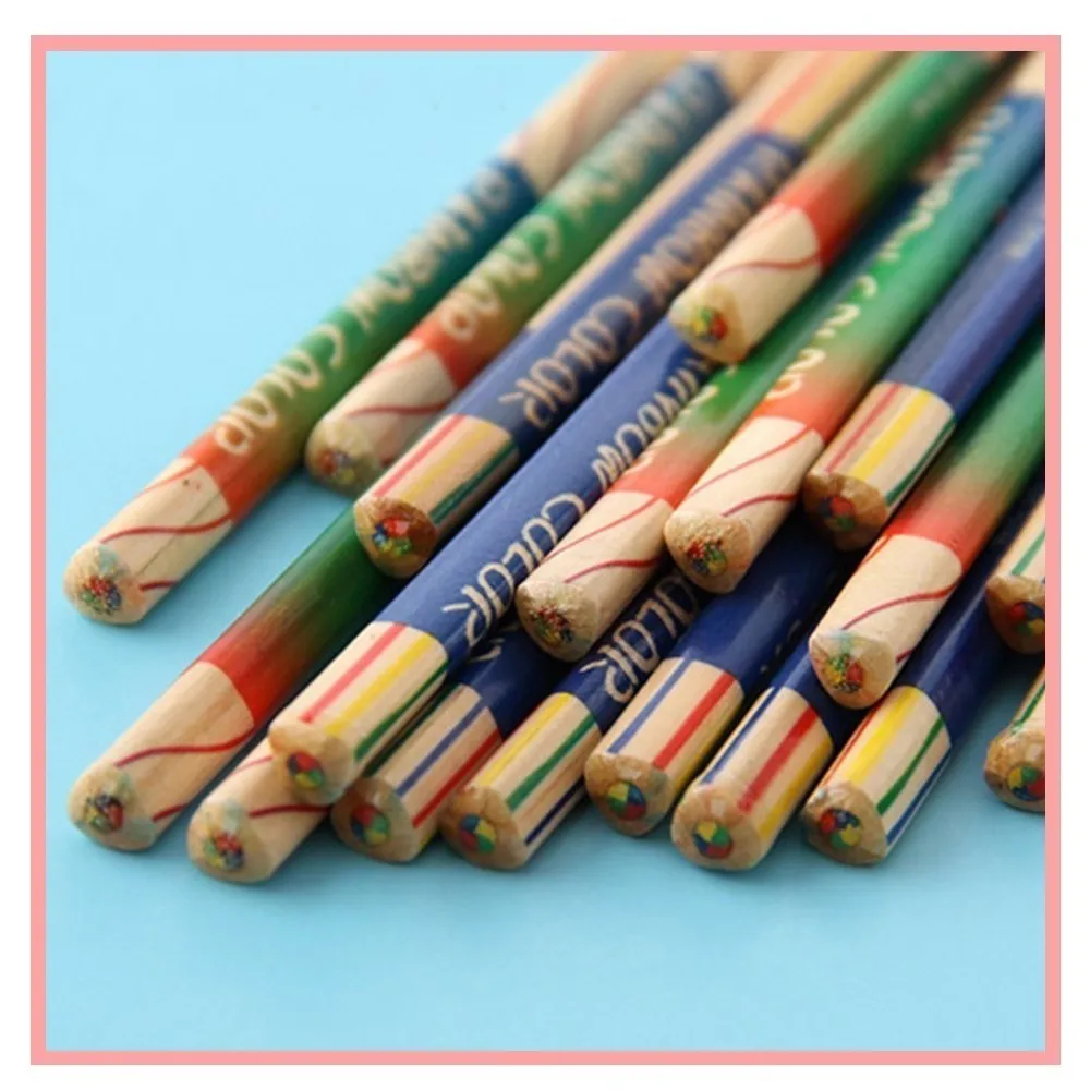 

NEW 24/30 creative painting four-color triangle core children's prize color pencil Affordable