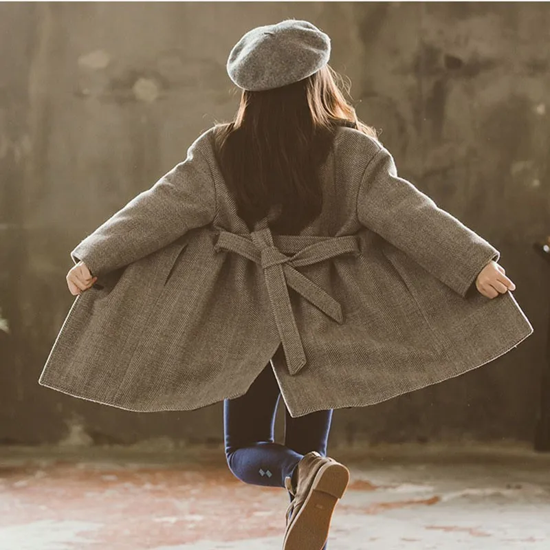 Коллекция года, модное шерстяное длинное пальто с поясом для малышей, верхняя одежда для девочек-подростков верхняя одежда Детские зимние плотные куртки для девочек 10 лет