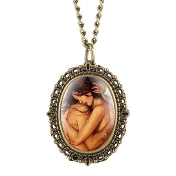 

Small Personality of The Oval Pocket Watch for Boy Retro Quartz Pocket Watch Analog Pendant Romantic Couple Pattern Watch Pocket