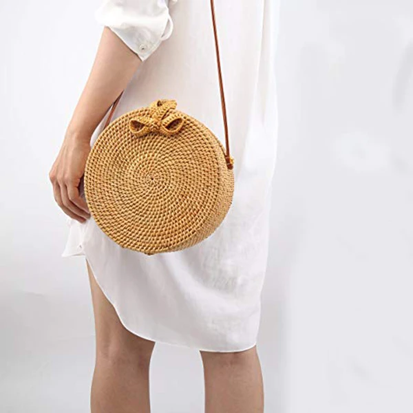 

2018 New Fashion Women Round Straw Bag Summer Rattan Handbags Handmade Woven Beach Shoulder Bags LBY2018