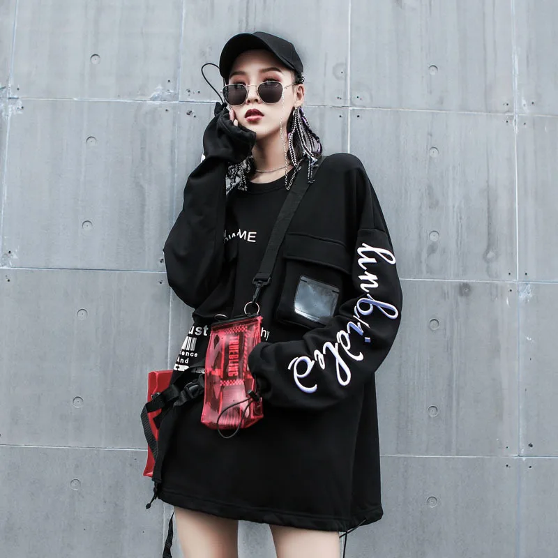 

[EWQ] 2019 Spring New Pattern Round Collar Long Sleeve Letter Print Patchwork Pullovers Casual Loose T-shirt Women AE71301