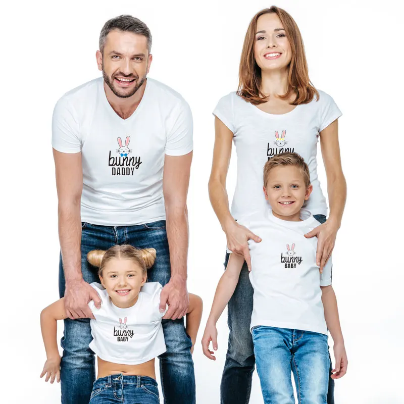 

daddy mommy baby t shirt Bunny print mother daughter father son clothes rabbit matching outfits mom and me family look clothing