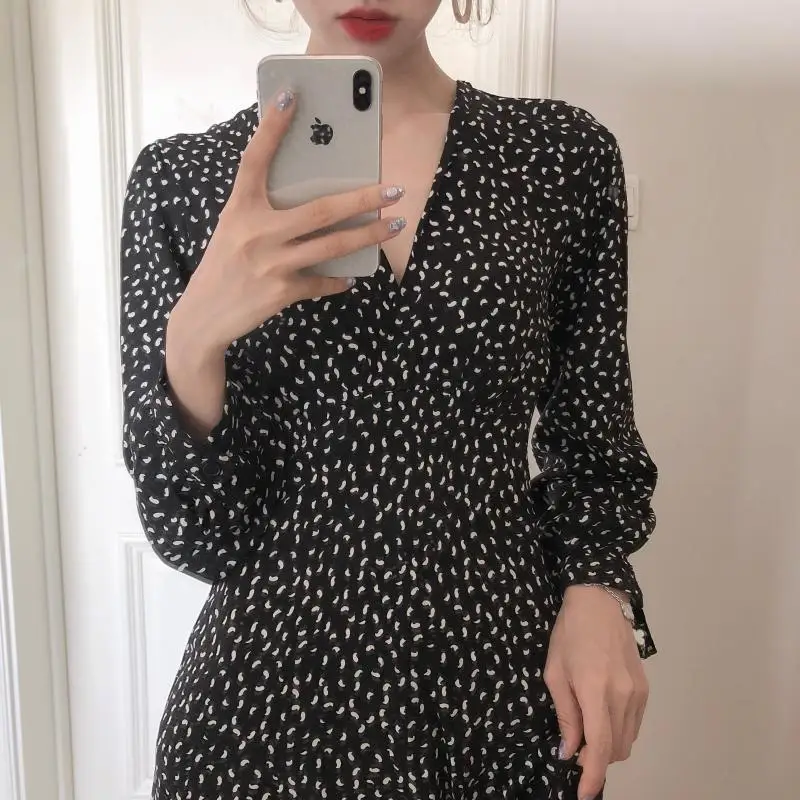 retro dress hot women slim waist A Line Elegant Temperament Lady Korean style vintage dot v neck vintage shirt dress high waist