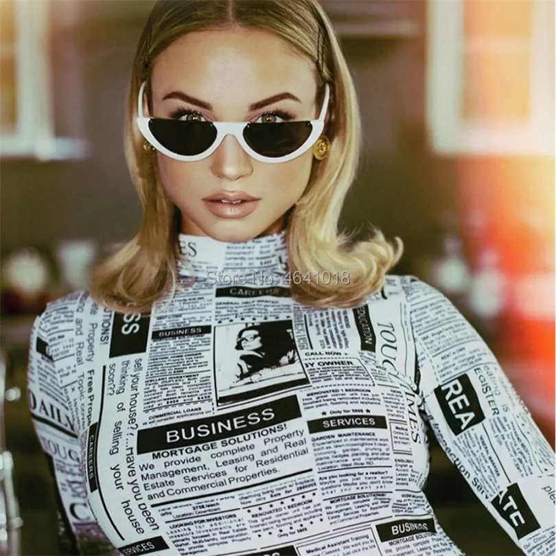 

2019 autumn women full sleeve letter news print bodysuits hurtleneck women fashion street workout casual bodysuits rompers
