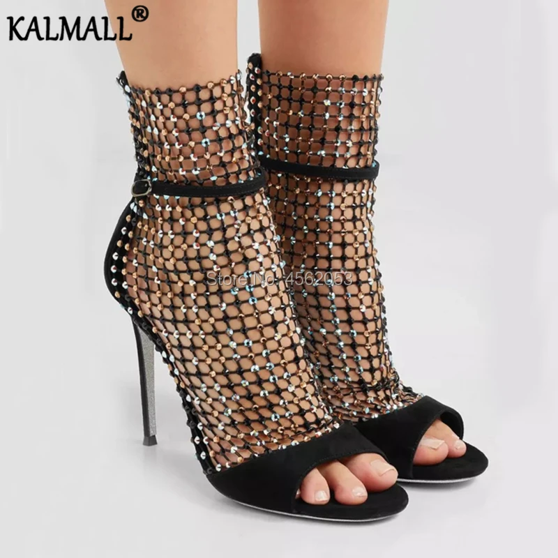 Женские босоножки с вырезами KALMALL черные сетчатые на высоком каблуке пряжкой и