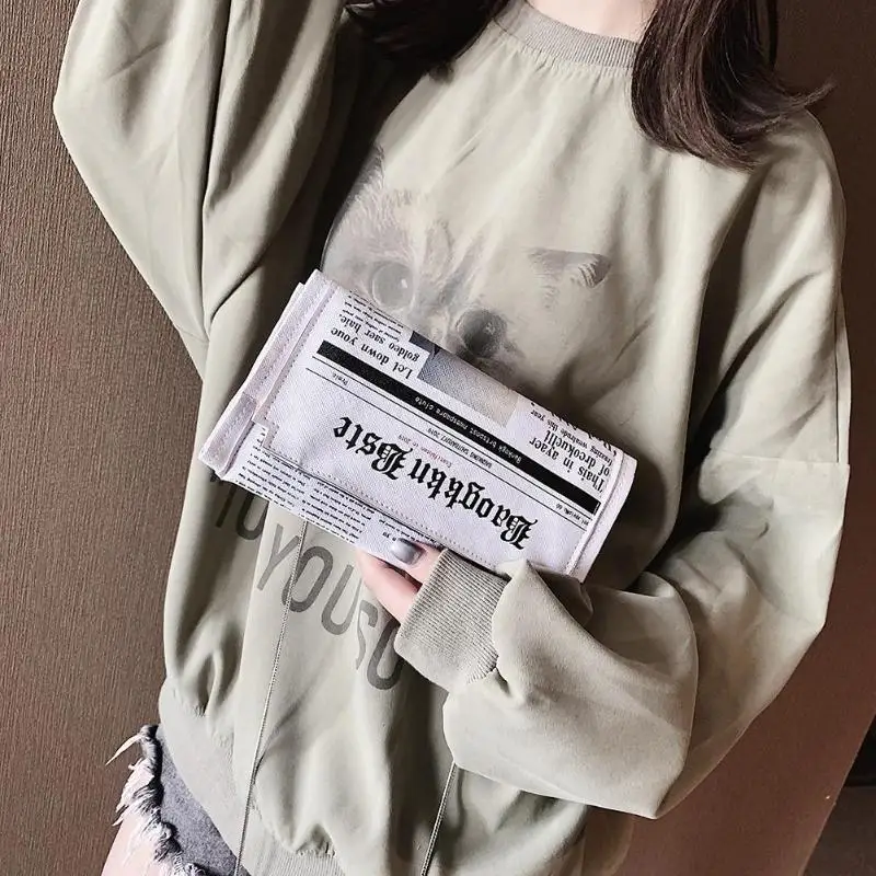 

2019 Hot Sale PU Clutches Chain Purse Newspaper Print Cute Girls Summer Women Crossbody Messenger Bag Casual Shoulder Bag Modern