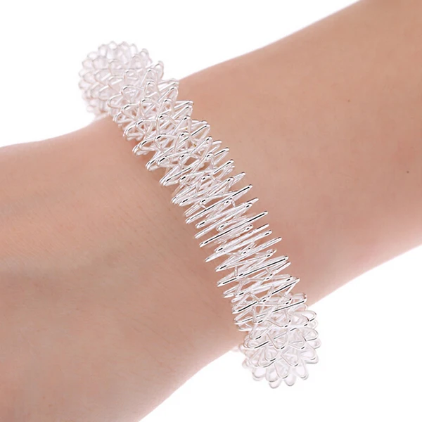 2018 Newly 2 Pcs Acupuncture Ring Finger Hands Pain Relief Bracelet Relax Wrist Care Tool Massager Promotion Price