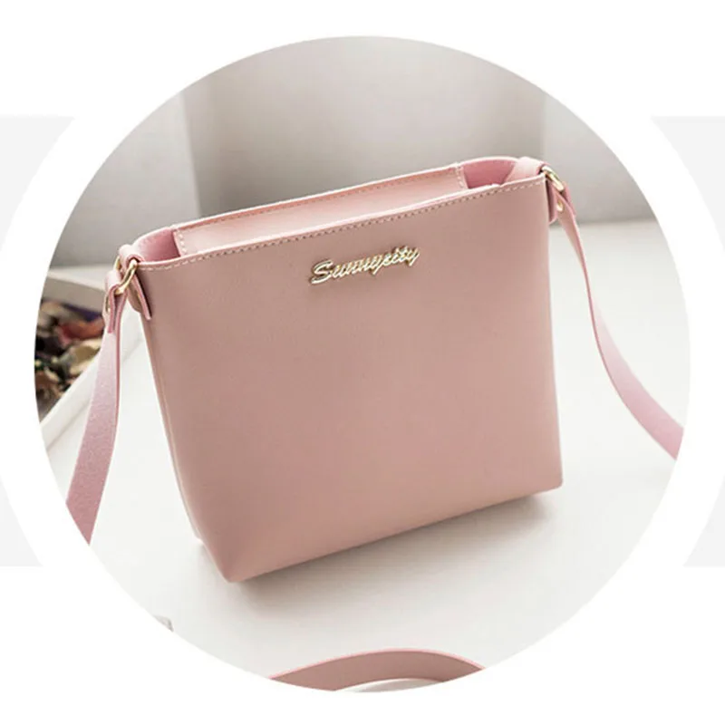 

2018 Korean Version Of The New Simple Women's Bag Shoulder Messenger Bags Retro Casual Small Fresh Small Square Package