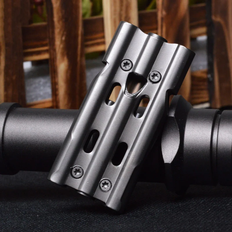 

Outdoor Three Tube 150db Whistle Camping equipment Survival tool Stainless Steel Sounder With Clip outdoor portable tools