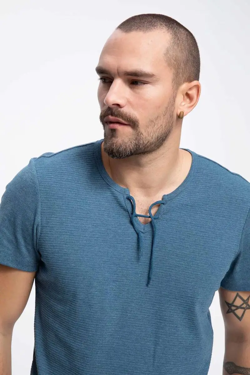 Дефакто мужская полосатая шнуровка detaymi воротник Slim Fit с коротким рукавом