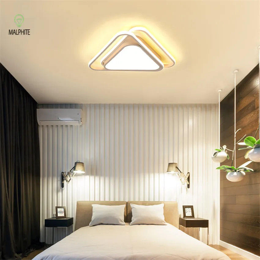 

Mordern Led Ceiling Lights Loft Decor Luminaire Living Room Ceiling Lamps Remote Control Lamp Triangle Fixture Dimmable Lustre