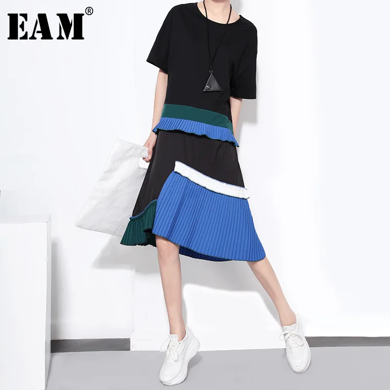 

[EAM] 2019 New Spring Summer Round Neck Short Sleeve Hit Color Pleated Irregular Stitch Loose Dress Women Fashion Tide JR573