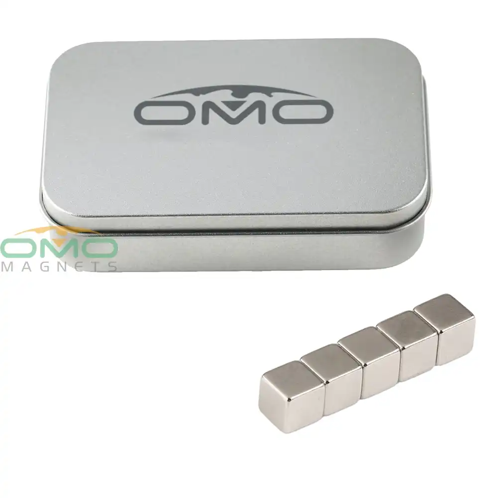 omo magnets cube