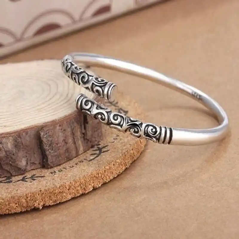 

Vintage Cuff Bracelet Bangle Antique Silver Color Twisted Pattern Carved Wristband Jewelry