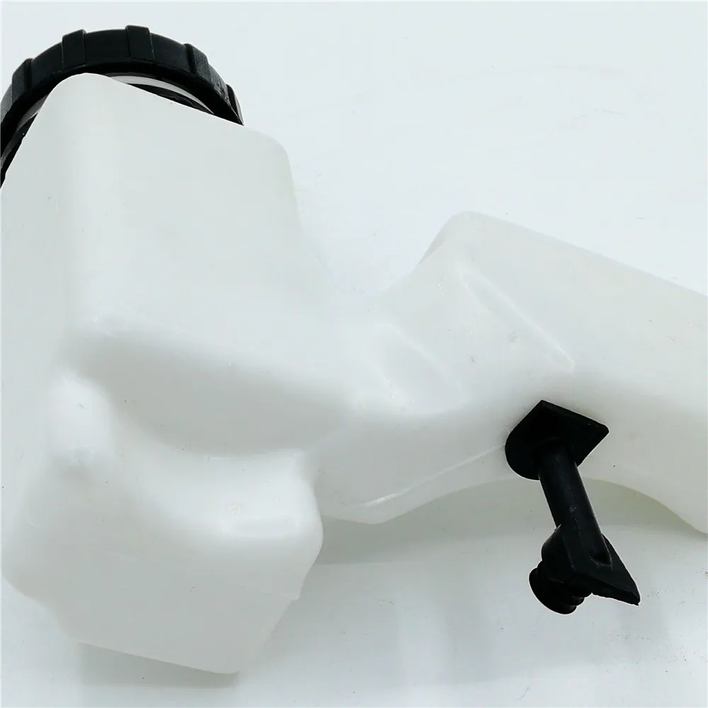 

1Pcs Oil Tank Assy With Line And Filter For Stihl 017 018 MS 170 MS180 Chainsaw 1130 350 4400