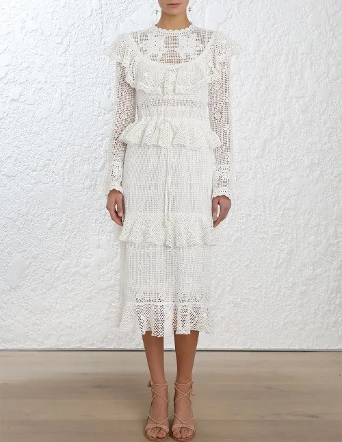 

2019 Summer Women White Hollow Out Lace Dress Embroidery Flare Sleeve Long Dress O-Neck Layered Ruffle Party Dress