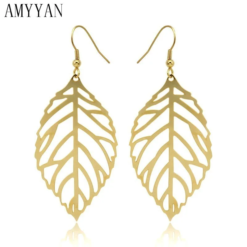 

Stainless Steel Girl Earrings Simple Plant Leaves Golden Openwork Design Fashion Popular 1 Pair of Lightweight