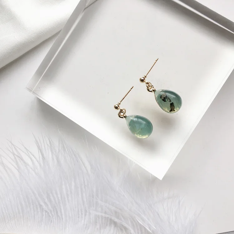 

Women Vintage Small Earrings For Women 2019 Fashion Drop Earrings Oval Sequins Embellished Earrings Best Jewelry