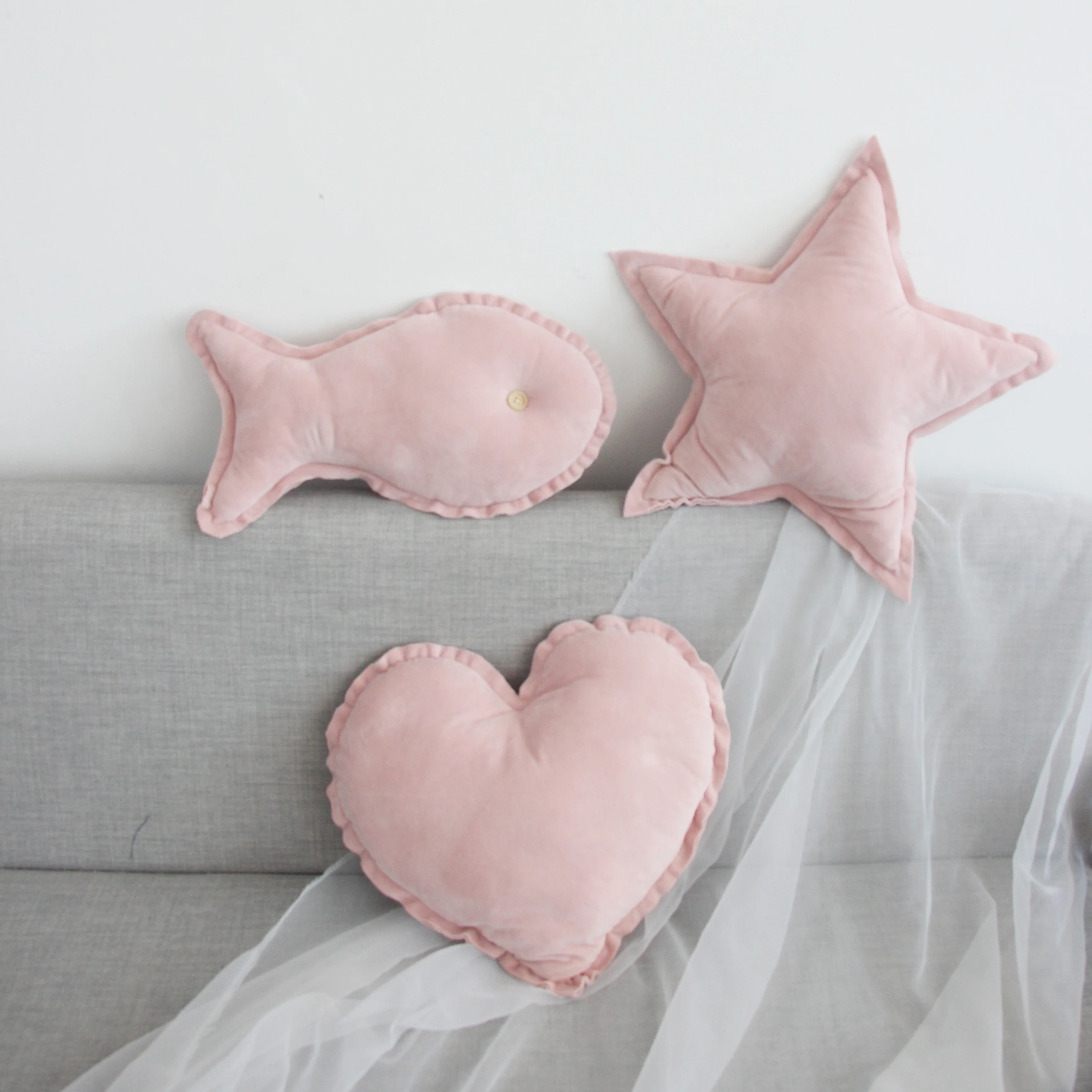 INS короткая плюшевая подушка для дома, декоративная подушка, подушка в форме звезды, сердца, рыбы, подарок на день рождения, милая Подушка принцессы