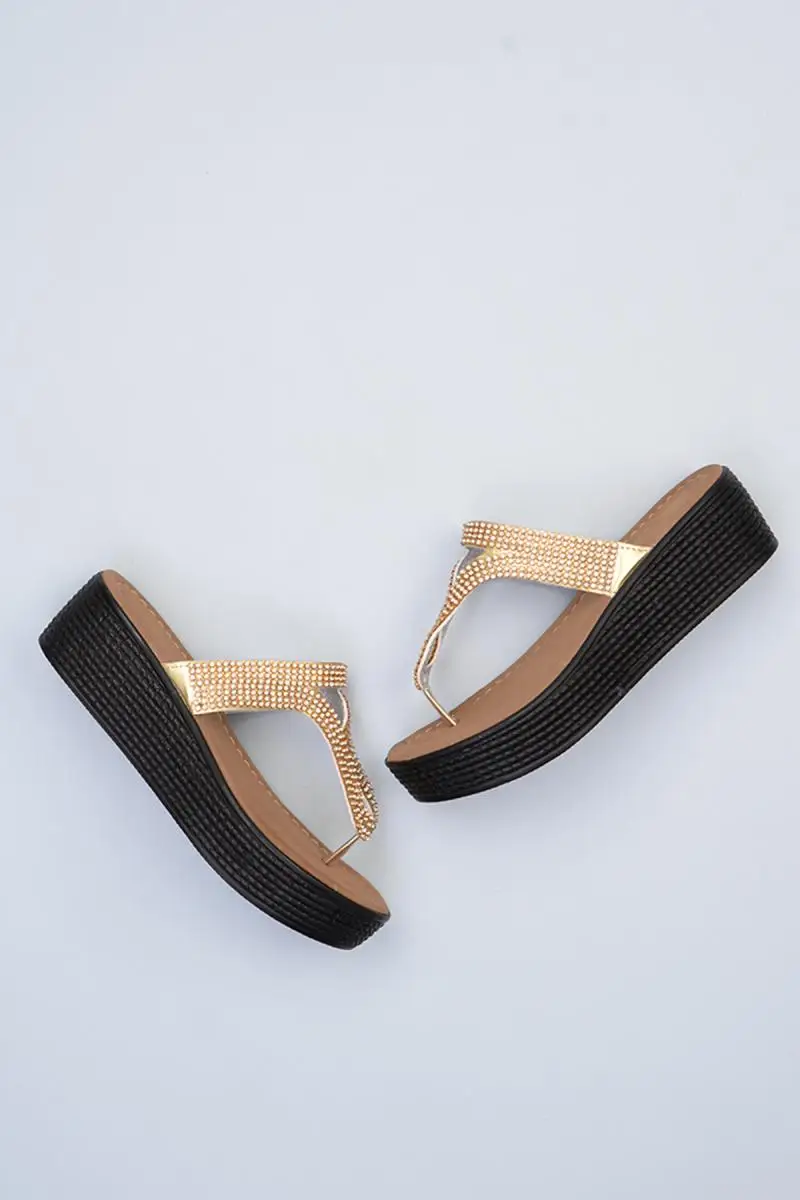 

Bambi Dore Women Slippers F0343000209