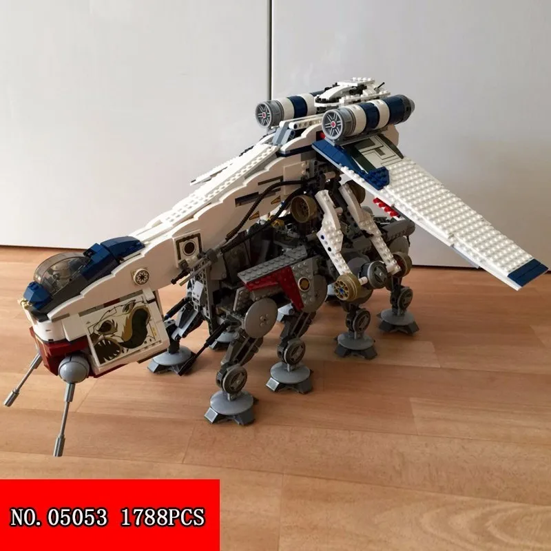 

Lepin 05053 Star Republic Air Speculation Assembling Spelling Insert Building Blocks Alpinia Oxyphylla Small Grain Toys 1788pcs