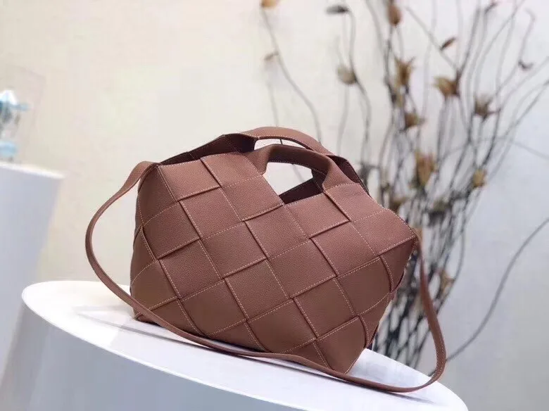 

2019 NEW Custom Clutch Women HandBag Real Leather Cowhide Brand Handbags Ring High-end Small Square Bag Ladies Shoulder Bag