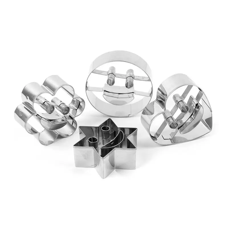 

4Pcs/Set Stainless Steel Smiling Face Biscuit Mold Cookie Cutter Cake Decorating Tool DIY Baking Mould For Home Bakeware