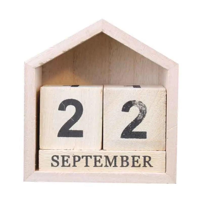 

Vintage Design House Shape Perpetual Calendar Wood Desk Wooden Block Home Office Supplies Decoration Artcraft
