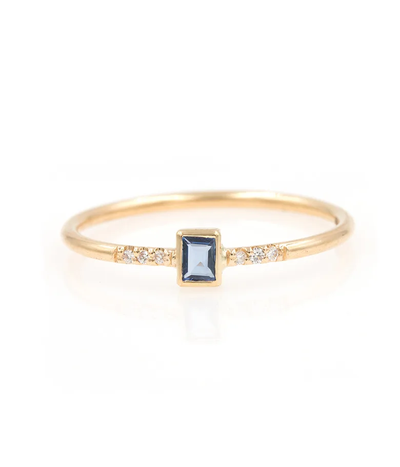 

Cross-border Sources of Europe and The United States Ring Rectangular Crystal Ring Ornaments Engagement Ring