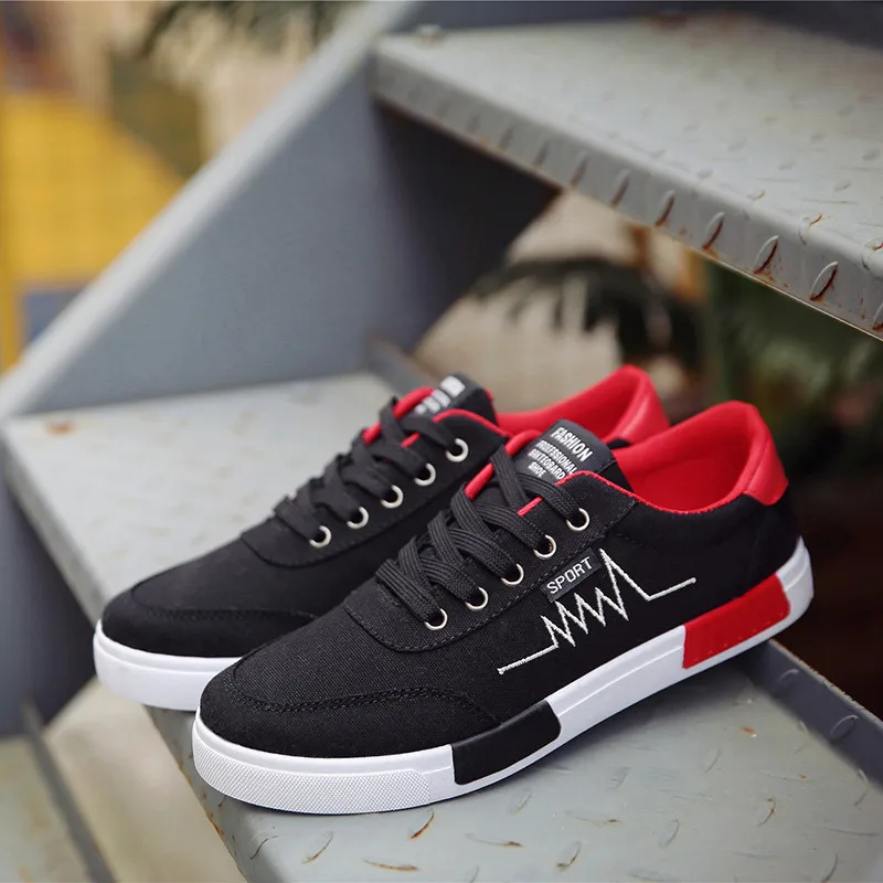 New 2019 Spring Summer Canvas Shoes Men Sneakers Low Top Black Shoes Men's Casual Shoes Male Brand Fashion Sneakers