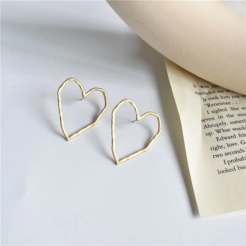 

Temperamen Korea bodoh emas anting cinta geometris tidak teratur