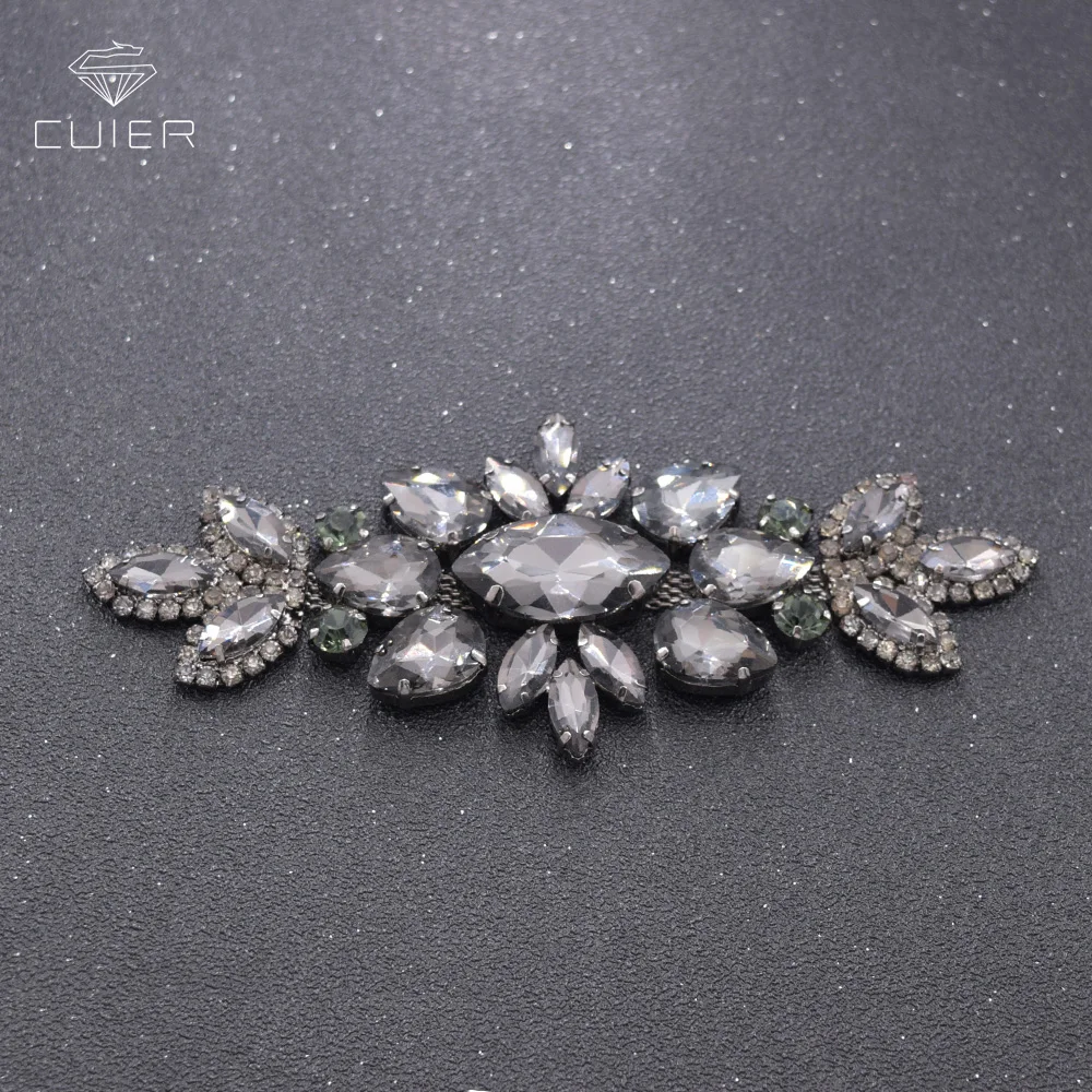 

10pcs/lot Luxury Blackdiamond color rhinestones clothings appliques sew on patches hematite plating wedding dress sewing HD-2166