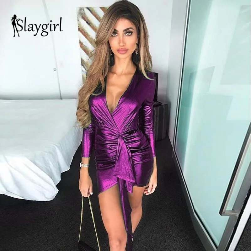 Женское облегающее платье Slaygirl зеленое бархатное с глубоким v-образным вырезом