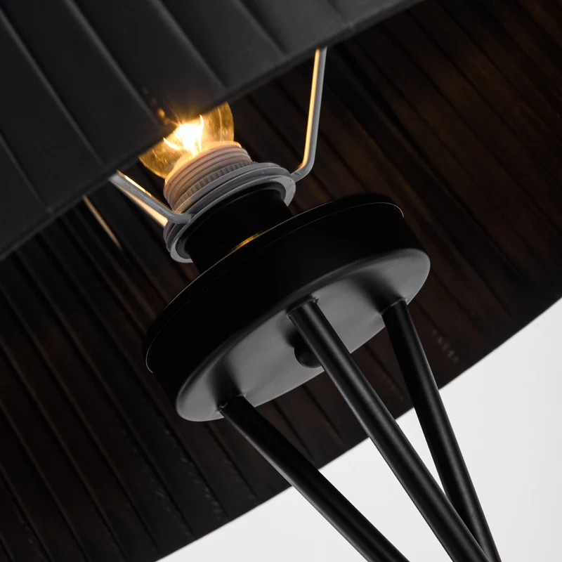 Современная светодиодная подсветка для пола Вертикальная художественная прикроватная Спальня Гостиная светодиодные лампы для пола ткань диван трехногий стоячий светильник светильники