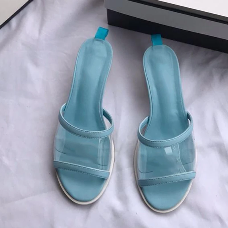 

2019 Woman Brand Low Heels Sexy Round Head Beach Jelly Shoes Summer Fashion Lady Comfortable Non-slip Indoor Outdoor Slippers