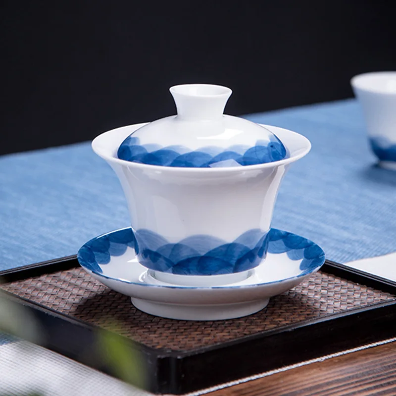 

Chinese Kung Fu Tea Set Blue and White Gaiwan Teapot Teacups Tea Sets Porcelain Teaware Drinkware