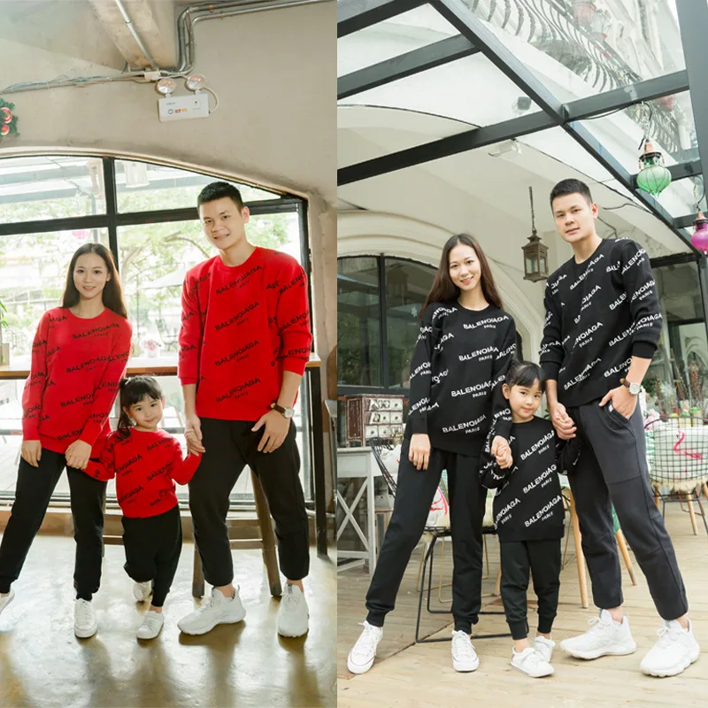 

Winter Round Collar Long Sleeve letter F sweater Mom and Kids Matching Clothes