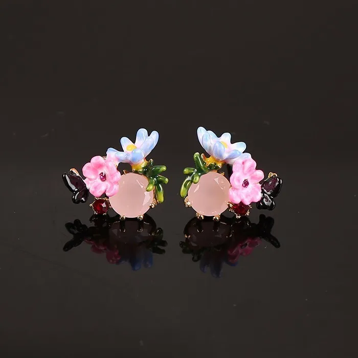 

Enamel Glaze Monet Garden Series Cherry Blossoms Butterfly Green Leaf Gao Shier Nail Earrings
