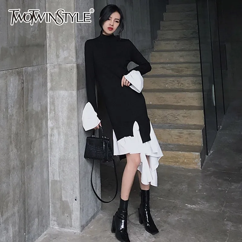 Женское трикотажное платье TWOTWINSTYLE асимметричное водолазка с длинным рукавом и