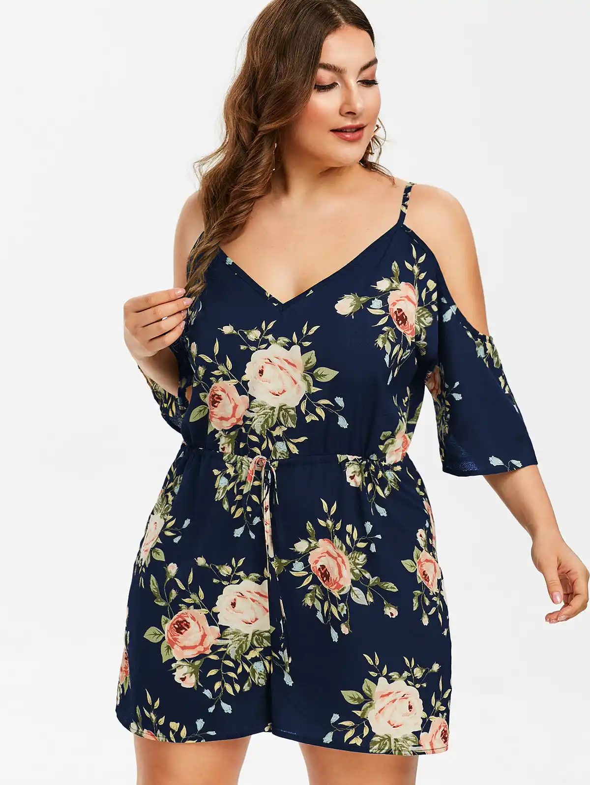 macacão florido plus size