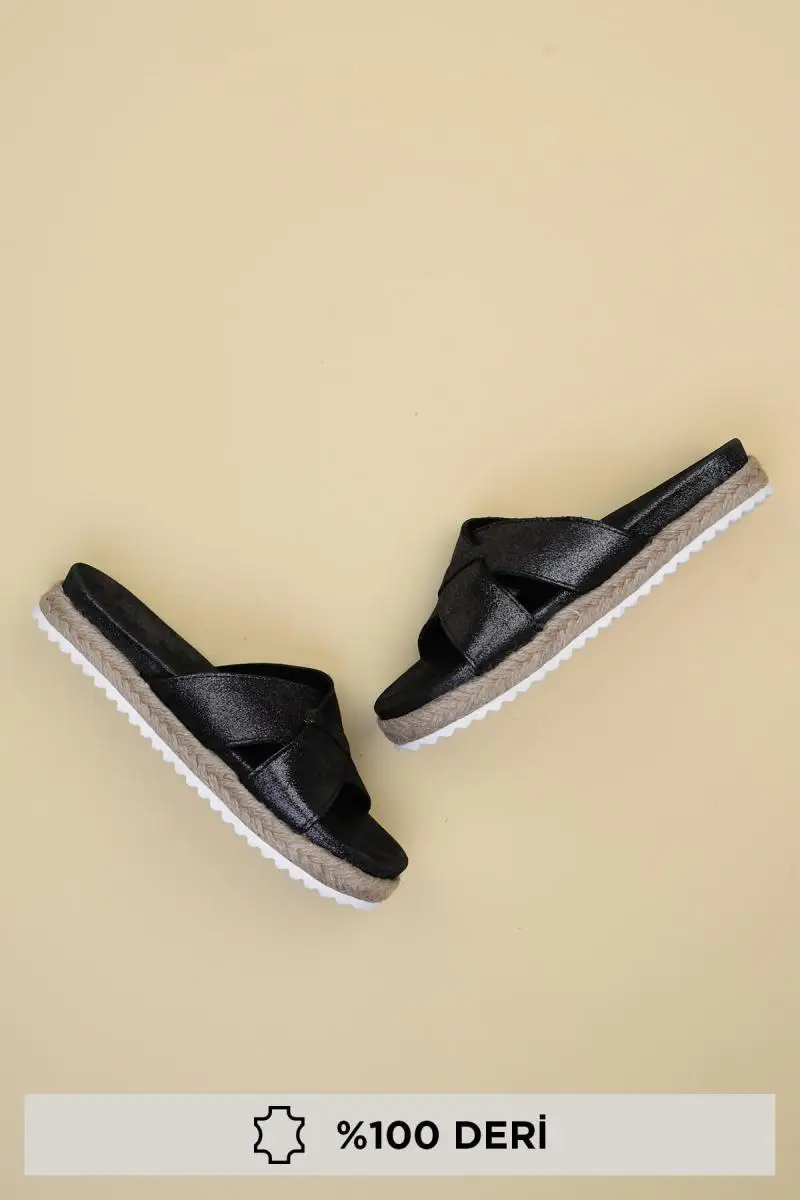 

Bambi Lead Female Slippers F0342735099