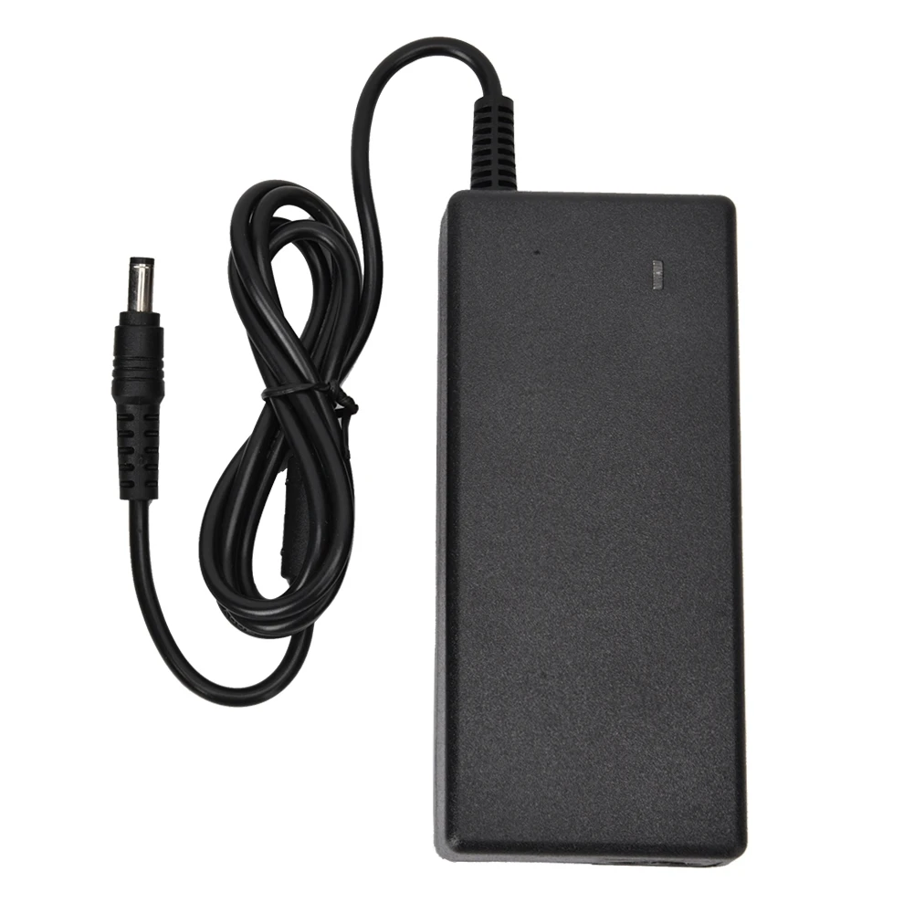 Environment Friendly Laptop Power Supply 19V 4.74V Large Output Laptop Charger for Lenovo Laptop Power