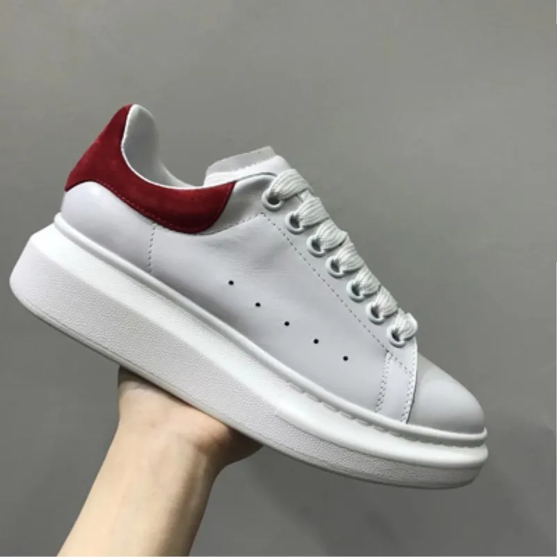 

The star of autumn fund flat bottom small white shoe is heighten inside joker thick bottom pure leather recreational sneaker