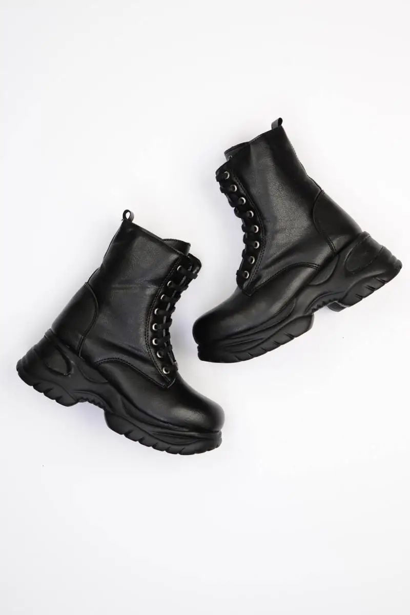 

Bambi Black Women Boots G0417565009